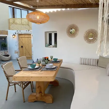 Koritos Holiday home *