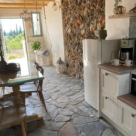 Holiday home Koritos Agios Leon