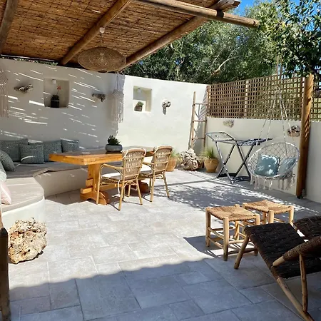 Koritos Holiday home Agios Leon