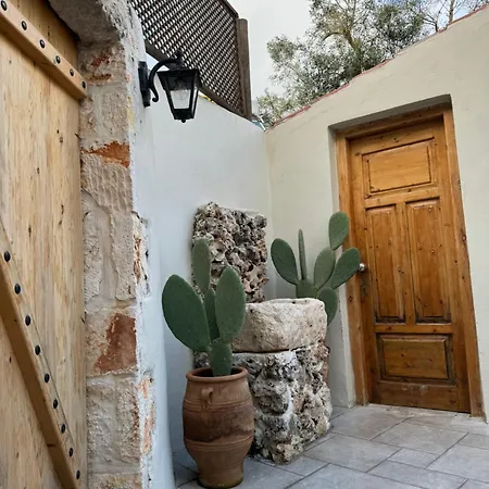 Koritos Holiday home *