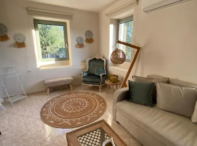 Koritos 度假居 *